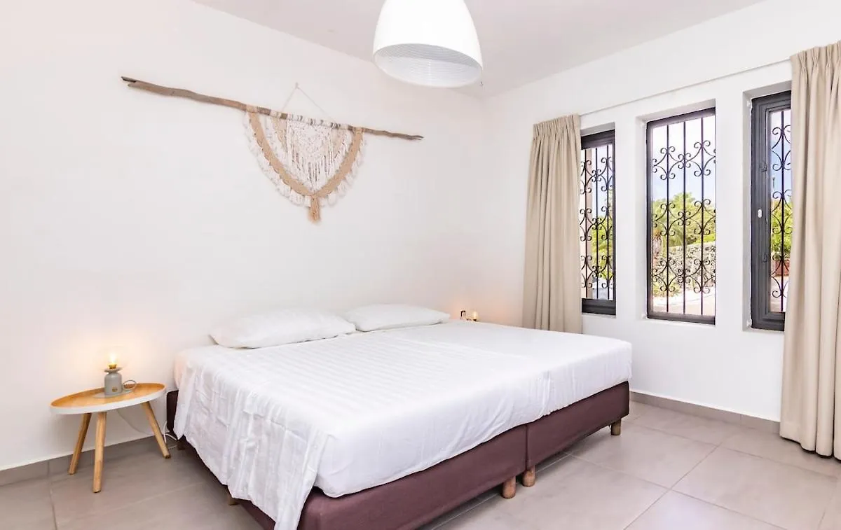 Villa Leon Spacious Tropical Villa With Pool And Outdoor Kitchen Jan Thiel