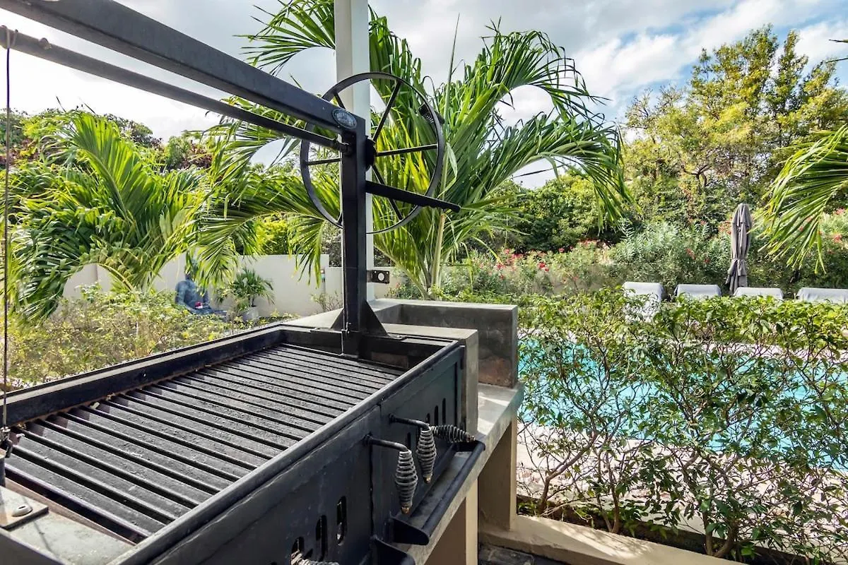 Villa Leon Spacious Tropical Villa With Pool And Outdoor Kitchen Jan Thiel 0*,  Curacao