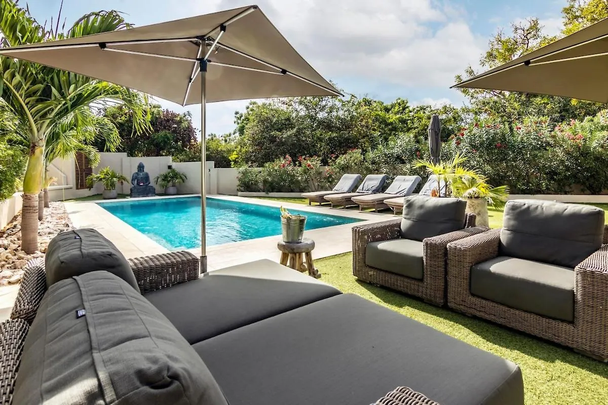 Villa Leon Spacious Tropical Villa With Pool And Outdoor Kitchen Jan Thiel Curacao