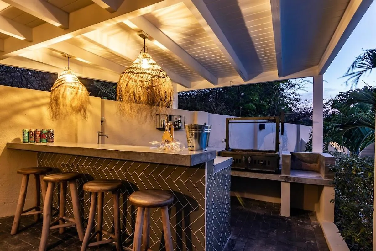 Villa Leon Spacious Tropical Villa With Pool And Outdoor Kitchen Jan Thiel 0*,  Curacao