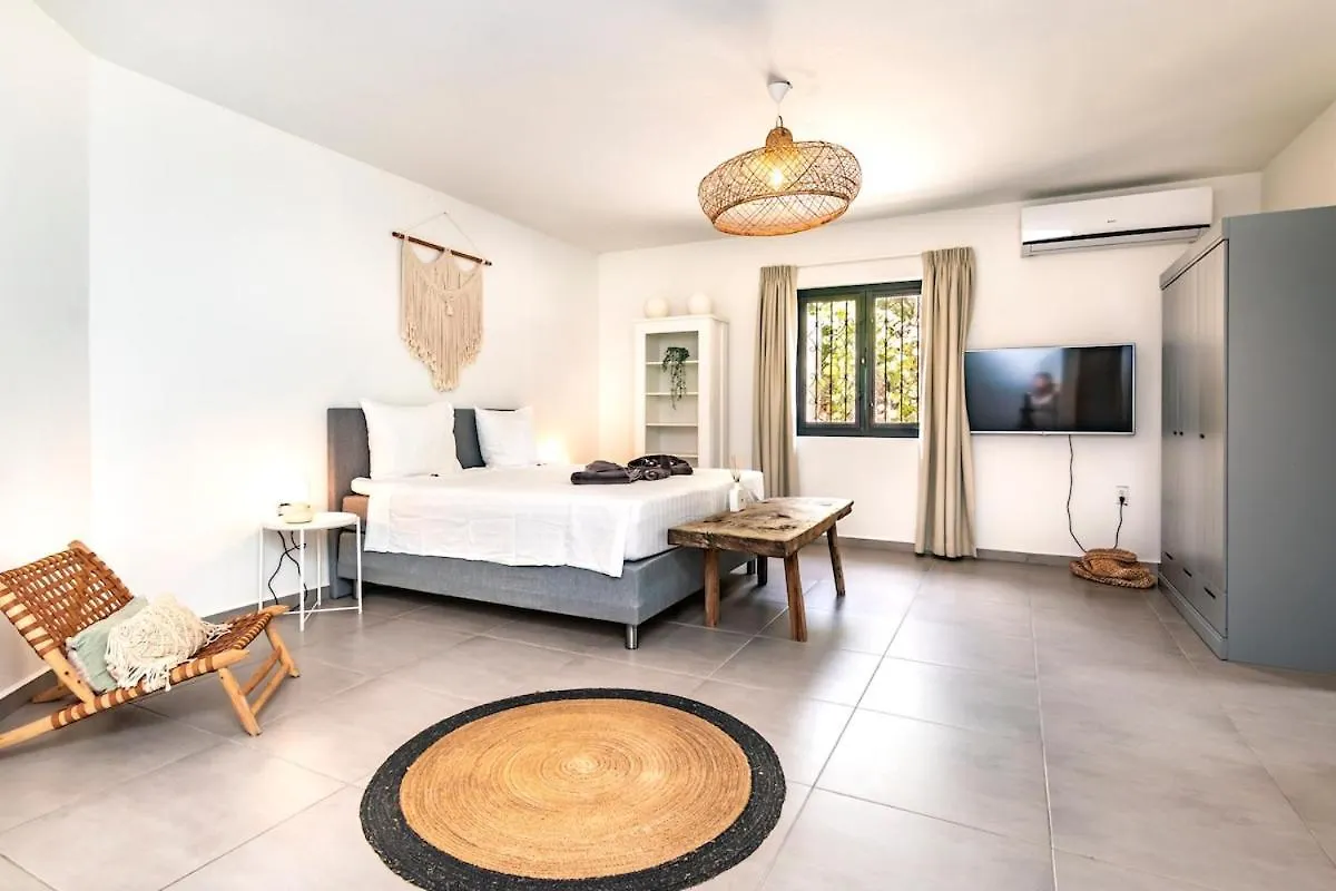 Villa Leon Spacious Tropical Villa With Pool And Outdoor Kitchen Jan Thiel Curacao